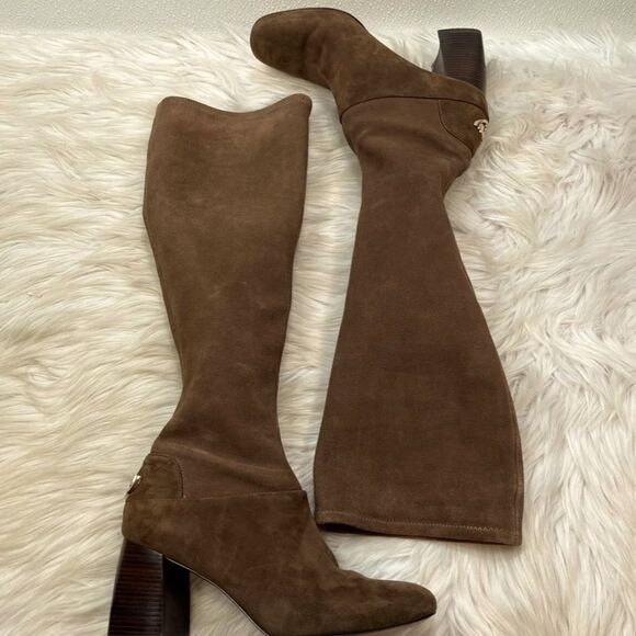 Tory Burch Knee High Sydney suede boots Sage brown - Picture 1 of 8